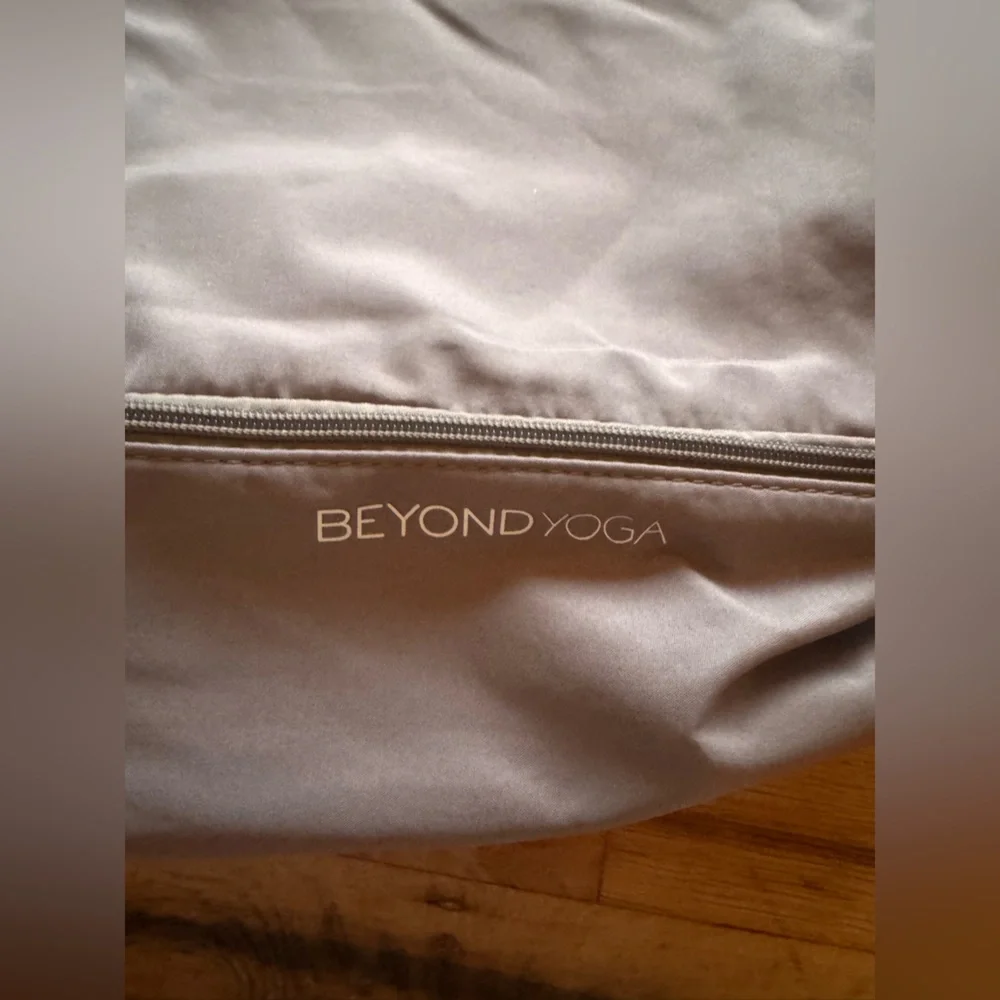 Beyond Yoga Gray Tote Bag Backpack